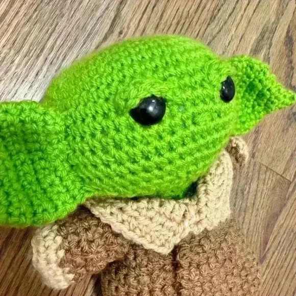 Handcrafted Grogu Stuffy 9” - Star Wars The Mandalorian - Picture 3 of 6